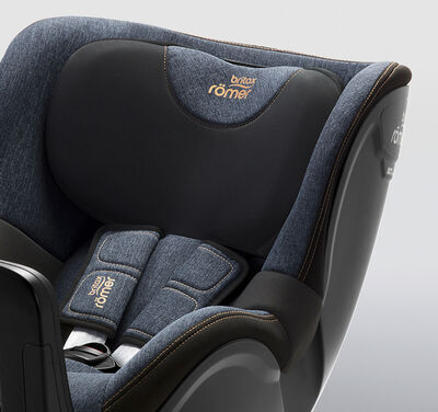 https://www.britax-roemer.cz/dw/image/v2/BBSR_PRD/on/demandware.static/-/Library-Sites-BritaxSharedLibrary/default/dwa22a7e20/Features/CarSeats/Feature-CS-PaddedSideWings-9002.jpg?sw=400&sh=400&sm=fit